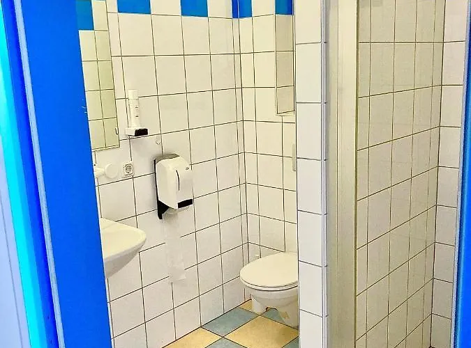 Gaestezimmer Puzwidu Panzió Bécs