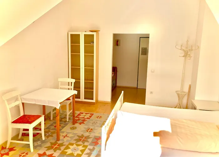 Gaestezimmer Puzwidu فيينا